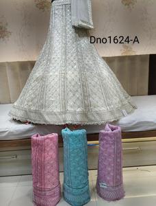 Lehenga choli ตาข่ายทำงานเลื่อมหรูหรากับเสื้อ Flair เต็มรูปแบบและ2.5เมตรสุทธิ dupatta สำหรับงานเลี้ยงฤดูหนาวขายส่ง - Product Image 3