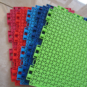 Chất lượng cao cấp treo ngoài trời sân bóng rổ sàn nhựa Mat trong nhà đa năng thể thao Tòa Án thiết bị gạch - Product Image 4