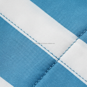 ชุดเซ็ตเสื้อผ้าผู้ชายลายทางแบบ OEM สีน้ำเงินและสีขาว เสื้อแขนสั้นลำลอง ชุดวอร์ม 2 ชิ้น - Product Image 5