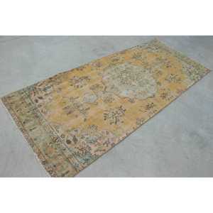 Tapis turc vintage, tapis de 3,6 x 8,6 pieds, tapis en laine persane jaune - Product Image 3