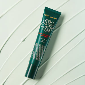 Crème solaire correctrice verte Brukesia - Product Image 2