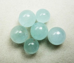 Piedras preciosas de Aguamarina cabujón redondas lisas de calidad de grado de exportación sueltas para uso en la fabricación de joyas a precios asequibles OEM de venta al por mayor - Product Image 2