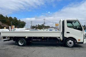 Parfait - Occasion - TOYOOTA - DYNA - 2 TONNES - POWERGATE - CAMION - 2008 - Product Image 3