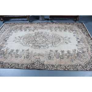 Tapis turc vintage 5,6x8,8 pi (171x269 cm), tapis marron à motifs floraux - Product Image 3