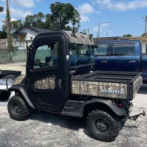 Vehículo Utilitario Kubota RTV-X1100C de 4 Tiempos y 200 cc con Tracción en las 4 Ruedas y Cabina Confortable para Trabajar y Divertirse, Certificado por la EPA, Entrega Rápida - Product Image 2