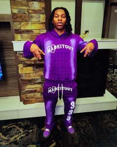 Sweat à capuche avec patch brodé en strass personnalisé OEM et pantalon de survêtement délavé à l'acide ensemble deux pièces pour hommes - Product Image 1