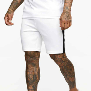 2024 Premium Polyester Hommes High Street Beach Shorts Exclusif En Gros Stock Logo Personnalisé Broderie Écologique Solide - Product Image 1