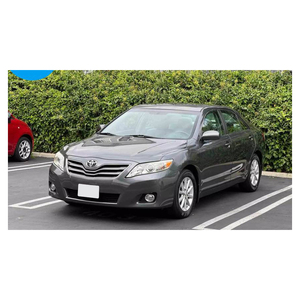 Se vende Toyotai Camry TRD con estilo agresivo, mejoras de rendimiento y escape deportivo - Product Image 3