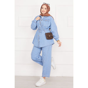 Conjunto de Mezclilla con Cinturón y Bolsillos para Mujer, Lavado Snow Wash - Atuendo Cómodo y Elegante - Product Image 3