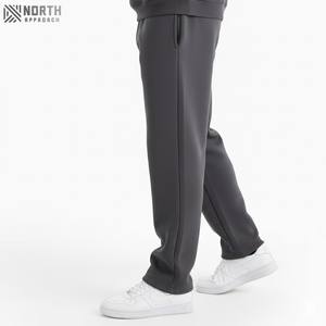 Última llegada de las mujeres Casual al aire libre chándal transpirable ligero logotipo personalizado tamaño de moda conjuntos de tela impresa - Product Image 4