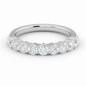 แหวนวันครบรอบเพชรรูปไข่ทองคำ 14K และเพชรธรรมชาติ 9 เม็ด |   เพชรทรงบริลเลียนต์ 0.53 กะรัต - Product Image 1