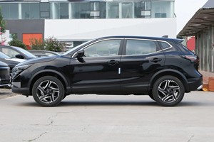 Nissan <span class=keywords><strong>Qashqai</strong></span> Rogue Sport 2025, 2.0L CVT XV+, Versión LHD, SUV Compacto de Gasolina para Exportación - Product Image 4