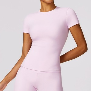 Camiseta de manga corta de moda para mujer, nueva almohadilla asimétrica para el hombro, sin tirantes decoración, diseño plisado, dulce verano - Product Image 1