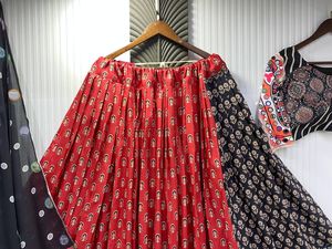 ชุดเลเฮนกาโชลีสไตล์อินเดียแบบดั้งเดิม ผ้าดุปตตาหรูหรา สำหรับงานแต่งงานและงานเลี้ยง ยอดนิยมสำหรับผู้หญิงและเด็กผู้หญิง - Product Image 6