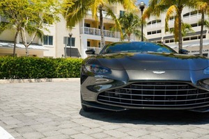 Aston Martin Vantage 2021, Construido para la Comodidad - Product Image 2