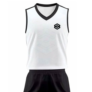 Conjunto de Uniforme de Baloncesto Transpirable Hecho en Pakistán para Verano con Pantalones Cortos de Sublimación de Color Personalizado e Impresión de Logotipo Personalizado - Product Image 4