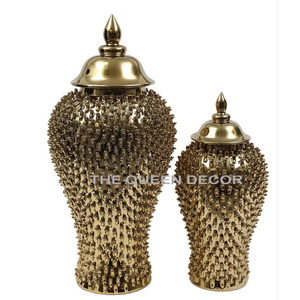 Venta directa de fábrica Aluminio Metal Forma redonda Chapado en oro con tapas Juegos de 2 tarros de jengibre decorativos con textura en relieve - Product Image 1