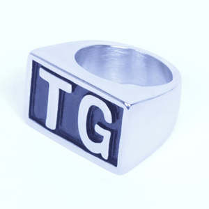 Anillo de Motero con Iniciales de Acero Inoxidable para Hombre, Talla TG 8-14 SR126, Anillos de Moda - Product Image 1