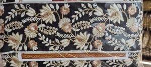 Rubans et lacets brodés à la machine sur mesure dans divers designs et couleurs pour robes de mariée sur tissu de base noir - Product Image 3