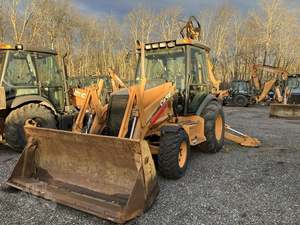 Retroexcavadora Usada en Venta, Modelo 2020, 580M, Carga Nominal de 15 Toneladas, Motor Perkins - Product Image 3