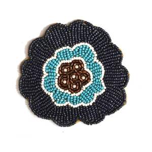 Dessous de verre perlés de forme florale les plus précieux ensembles de tapis et tampons de couture brodés à la main multicolores - Product Image 3