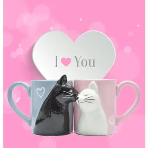 2 Tazas de Cerámica Modernas y Lindas con Diseño de Pareja de Gatos en 3D, Aptas para Microondas y Lavavajillas, con Tapas Térmicas Saludables para Regalos - Product Image 1