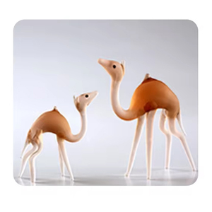 Figurines de chameau en verre décoratives de maison de qualité supérieure de dernier style à vendre - Product Image 1