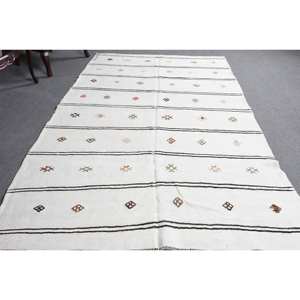 Tapis de salon moderne en laine blanche de 5.4x8,9 pieds avec motif patchwork rayé et support en latex de style turc - Product Image 5