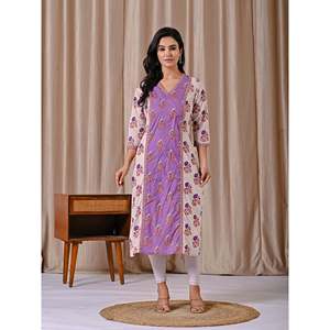 Robe droite en coton européen gris et violet imprimée au bloc, coupe ajustée - Product Image 3