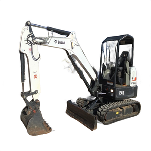 Haute qualité BOB CATS E42 Mini pelle sur chenilles cabine fermée hydraulique auxiliaire 5 tonnes engrenage d'exploitation noyau moteur moteur boîte de vitesses - Product Image 1