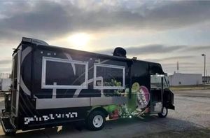 Camión de comida móvil 4x4 usado - Product Image 2