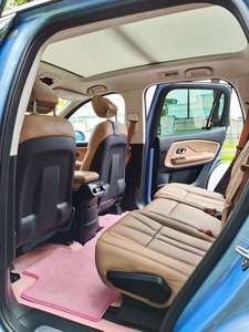 Vehículo Eléctrico SUV con Tracción en las Cuatro Ruedas, Motor de Doble Accionamiento, Potencia Total de 480, Velocidad Máxima de 200, Pantalla LCD de Alta Precisión, Nueva Energía - Product Image 6