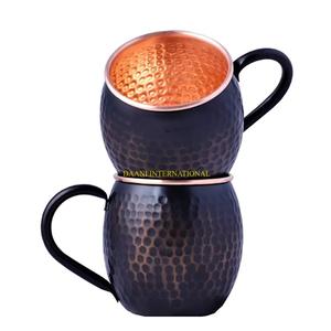 Lot de 2 tasses en cuivre martelé noir Premium finition mate Moscow Mule avec intérieur en cuivre pur pour cocktails et mocktail - Product Image 1