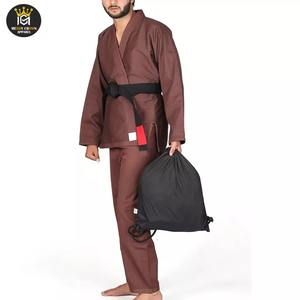 Uniforme de karate de calidad premium Tela de algodón Premium de alta demanda Hecho Uniforme de kimono Karate jiu jitsu - Product Image 6