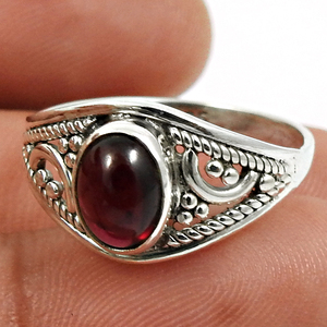 Janvier Bijoux de pierre de naissance Bague de forme ovale en argent sterling 925 grenat rouge naturel Fournisseurs en vrac Inde - Product Image 3