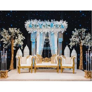 Décoration de scène de mariage Fusion attrayante, élégante décoration de scène de mariage blanche et dorée, décoration de scène de mariage moderne, Londres - Product Image 1