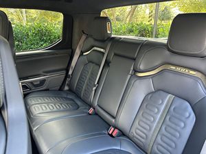 ข้อเสนอสุดคุ้ม..รถมือสองรุ่น R i v i a n R 1 T L a n c h E d i t i o n - Product Image 4