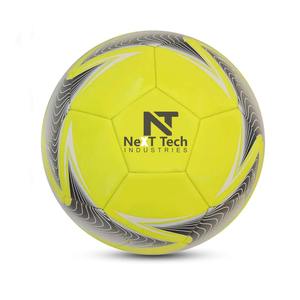 Tech Industries Ballon d'entraînement de football Matériau PU à des fins d'entraînement avec un design personnalisé et un logo personnalisé - Product Image 1