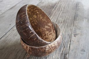 Tazón de Cáscara de Coco Natural Hecho a Mano, Ecológico y Sostenible, con Aspecto de Madera, para Ensaladas, Arroz, Smoothies y Decoración del Hogar - Product Image 6