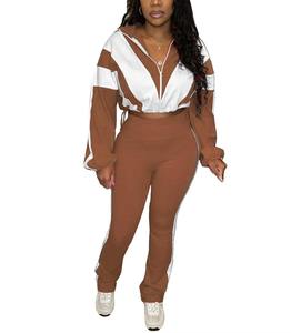 Acheter en gros à la mode deux pièces ensemble pour femme bloc de couleur à manches longues fermeture éclair veste courte et pantalon ajusté skinny survêtement - Product Image 2