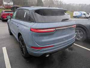 2026 Li n-c o l n Cor-sair Grand Touring AWD SUV, motor de 2.5L combinado con un motor eléctrico para un total de 266 caballos de fuerza - Product Image 4