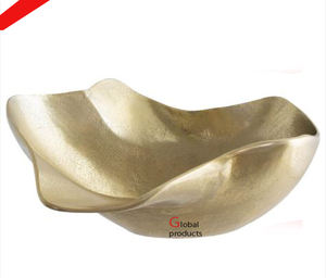 Beau bol de service en métal blanc et doré de forme ronde et élégant pour hôtel restaurant - Product Image 5