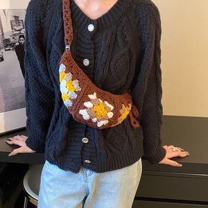 Bolso de Hombro Tejido a Crochet, Diseño de Luna Creciente, Forro de Poliéster, Estilo Casual, Otoño-Invierno, 1-1.9L - Product Image 3