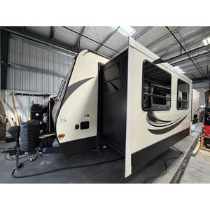 Caravane de luxe d'occasion tendance 2018 Keystone Sprinter Campfire29FK, en aluminium noir, 8 places, suspension indépendante - Product Image 1