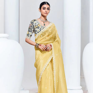 Sari en soie de haute qualité pour femme, style moderne et traditionnel, bordure brodée en tissu de verre souple, idéal pour les fêtes, style indien. - Product Image 1