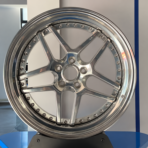 Rines Personalizados de Aleación Forjada 6061 T6, Diseño Cóncavo, Pulidos en Plata, PCD y Offset Personalizados para Autos de Alto Rendimiento - Product Image 1