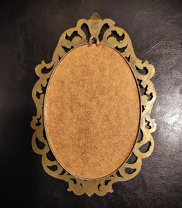 Elegant Gold <b>Metal</b> Photo <b>Frame</b> Stylish Decorative <b>Picture</b> Holder Tabletop Display for Home Office Event Wedding Gift Keepsake - Product Image 4