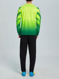 Camisetas de fútbol de sublimación personalizadas de alta calidad 100% poliéster con colores y tamaños personalizados para equipos - Product Image 5