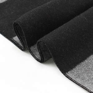 Bufandas de Cachemira gruesas y cálidas de invierno de alta calidad, bufanda de lana estampada de diseñador de lujo unisex, moda de punto de invierno con estilo - Product Image 3