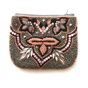 Pochette à monnaie en perles de style ethnique pochette à fermeture éclair perlée pour les femmes en gros pièce de monnaie perlée verse avec des motifs complexes faits à la main - Product Image 1